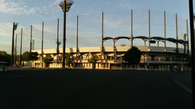 朝のゼットエースタジアム.jpg